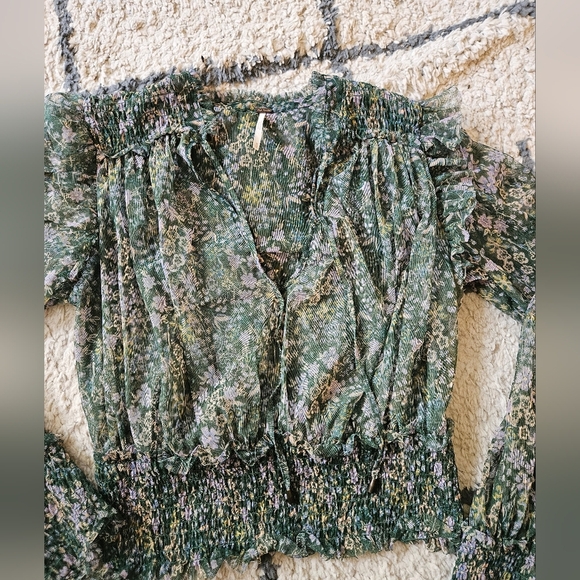 Free People Ruched Tie Frony Floral V Neck Lace Top Medium - Picture 3 of 6
